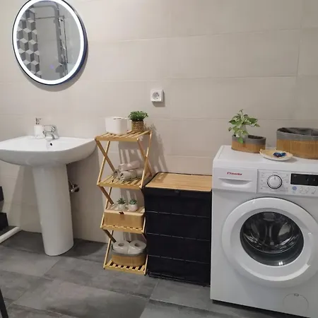 בית נופש My Home, 2 Bedroom House With Bbq And Garden